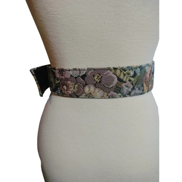 Ann Taylor Vintage floral tapestry waist belt  2" X 38" - Picture 3 of 8